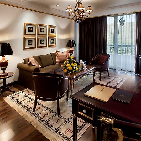 Mercure Mandalay Hill Resort Exterior foto