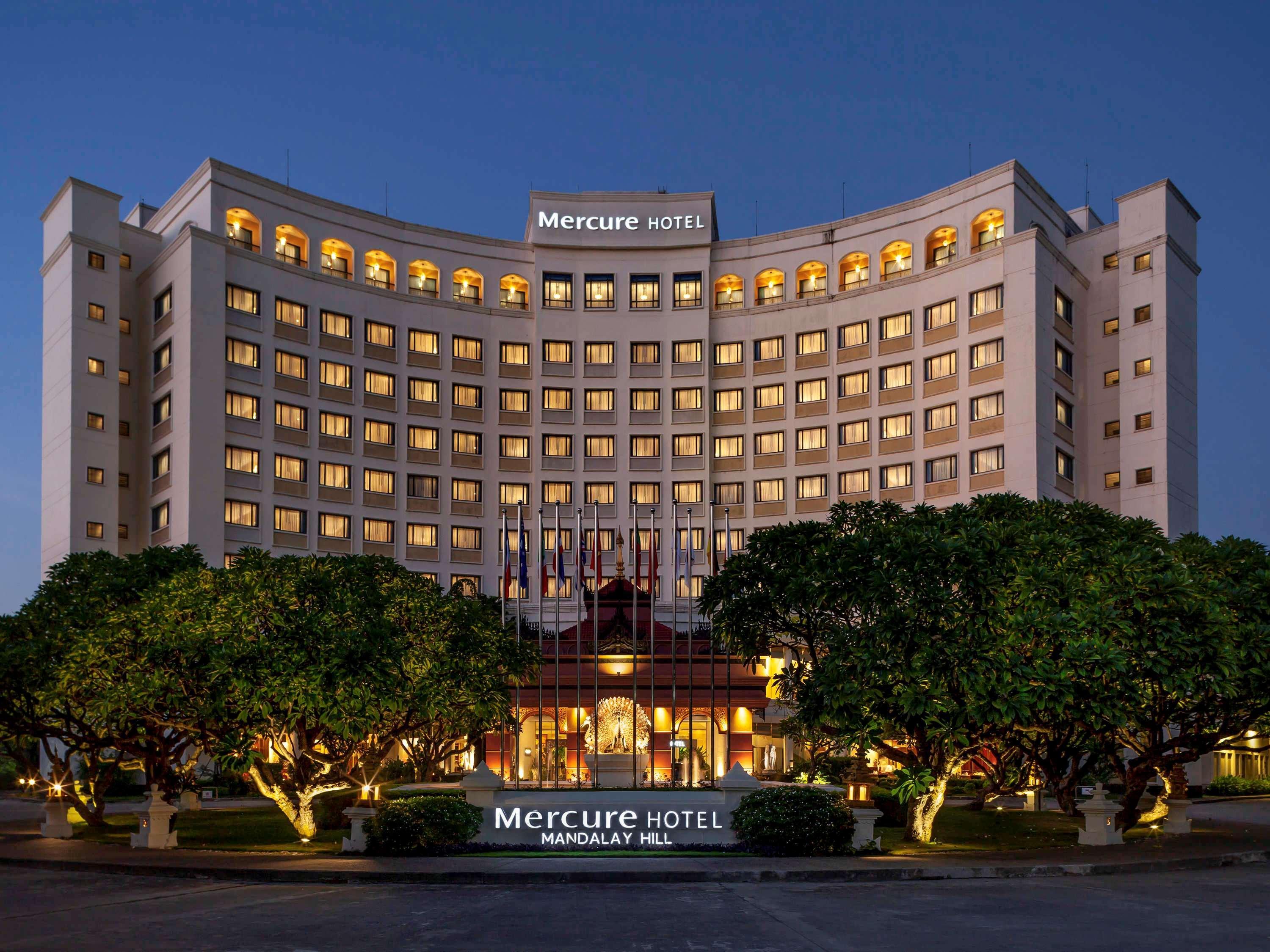 Mercure Mandalay Hill Resort Exterior foto