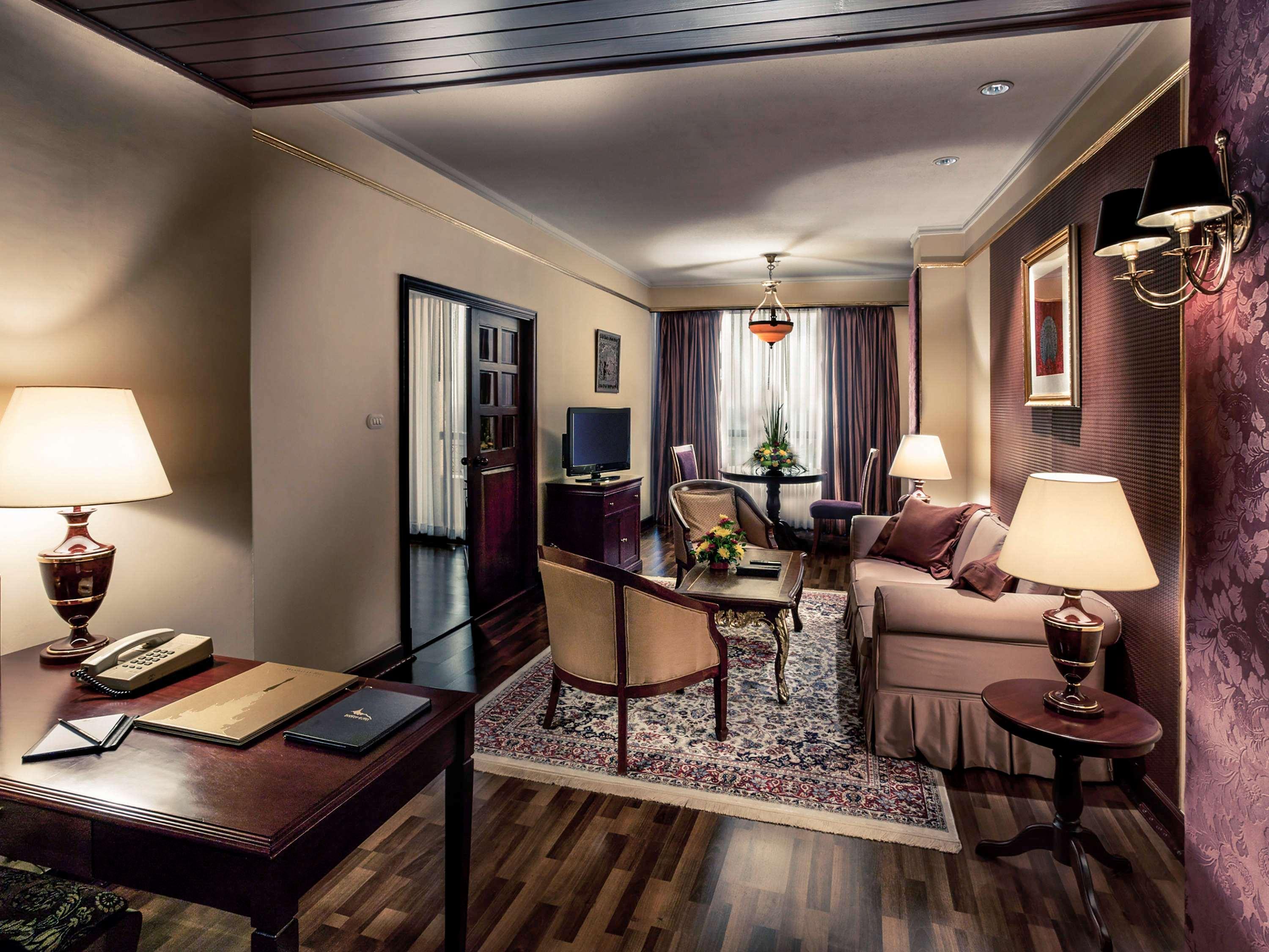 Mercure Mandalay Hill Resort Exterior foto