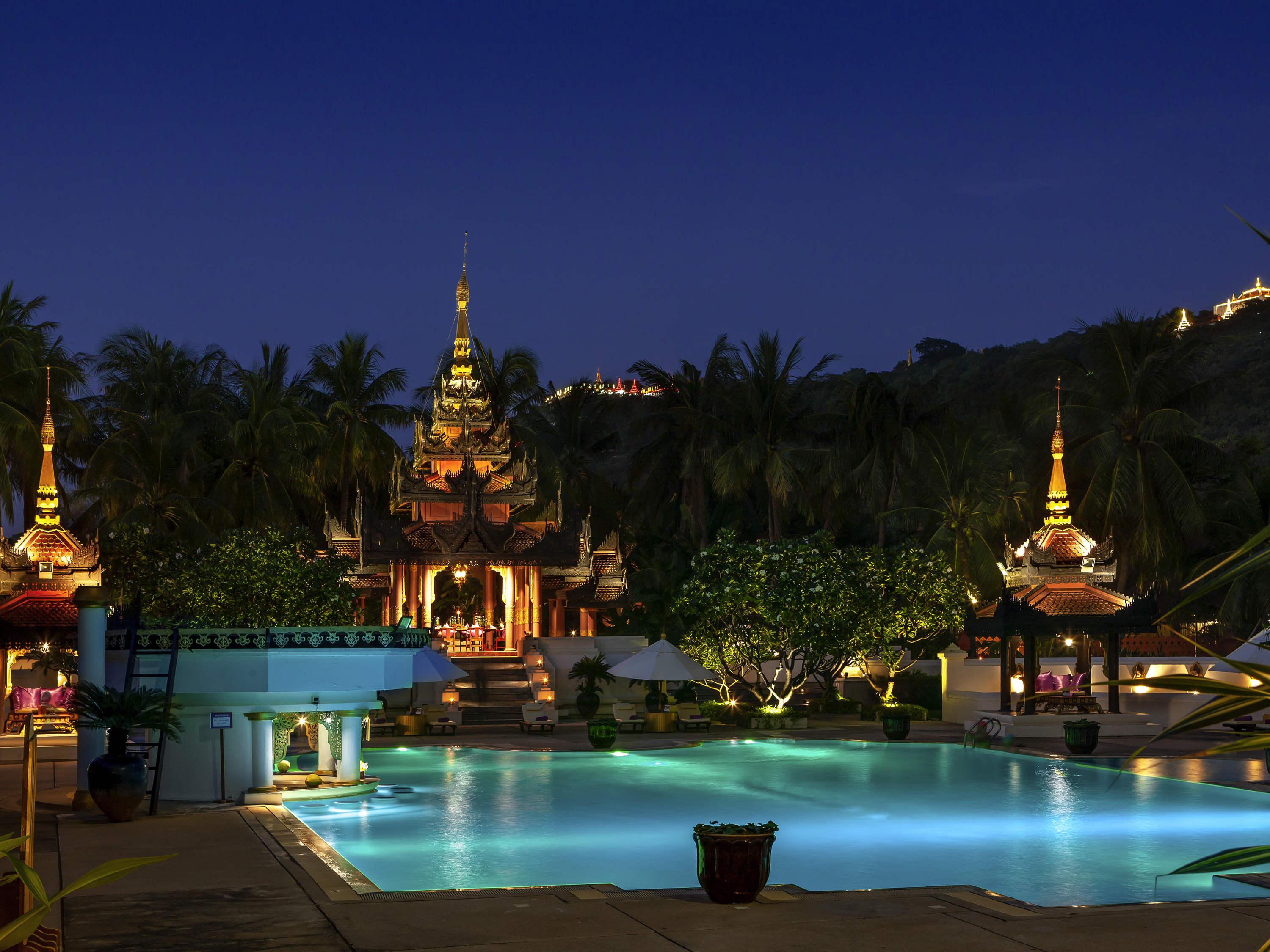 Mercure Mandalay Hill Resort Exterior foto