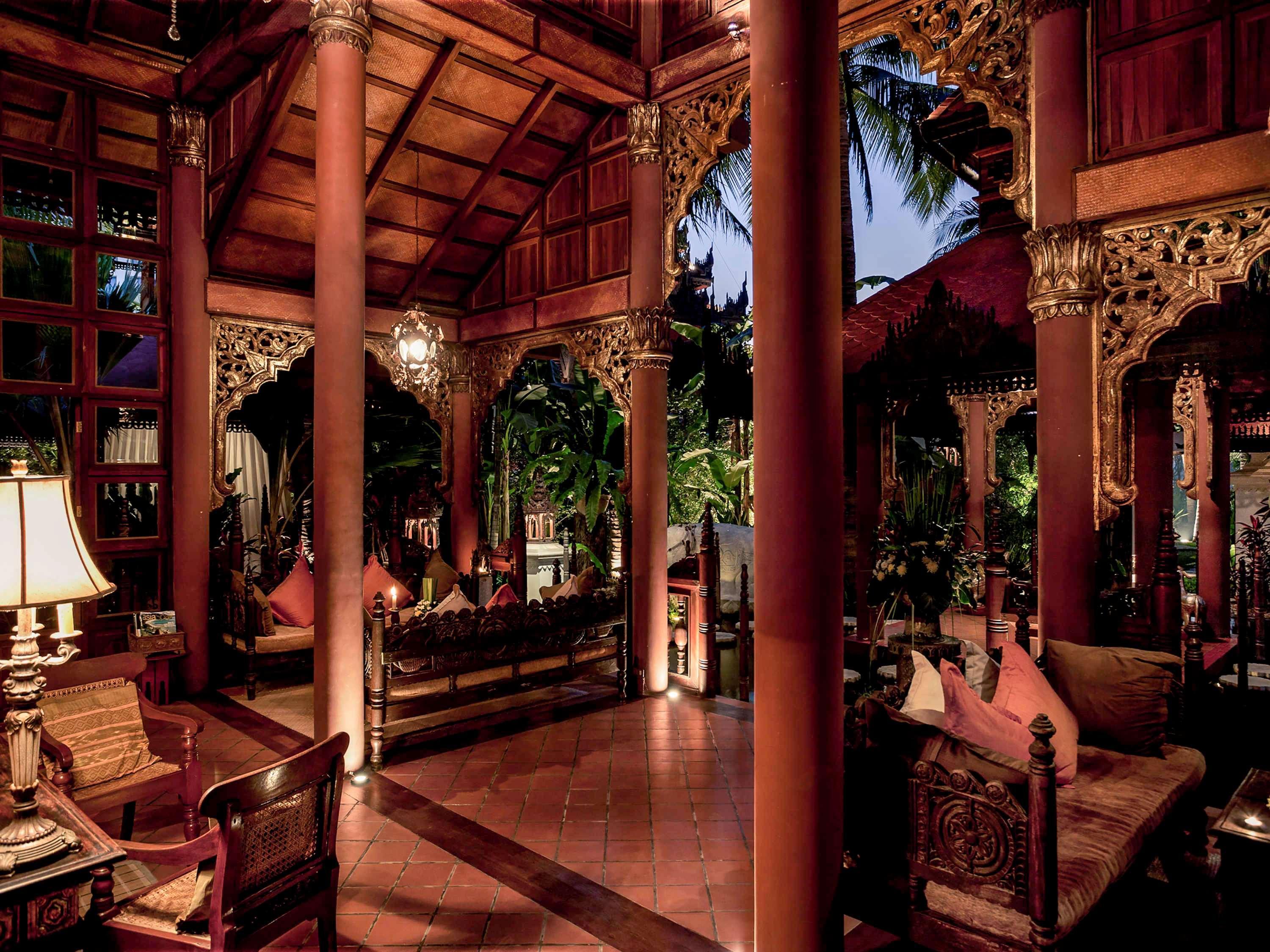 Mercure Mandalay Hill Resort Exterior foto