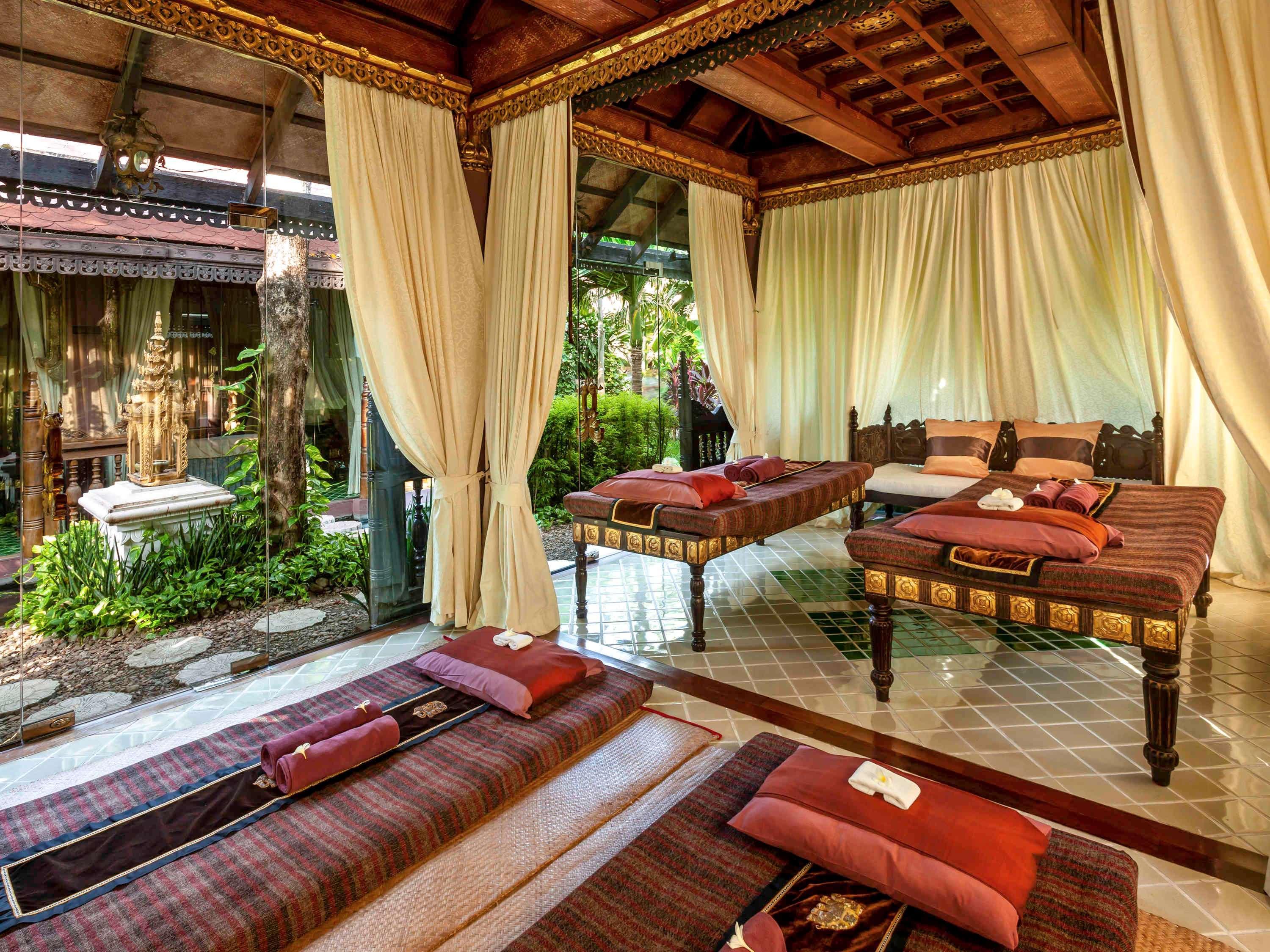 Mercure Mandalay Hill Resort Exterior foto