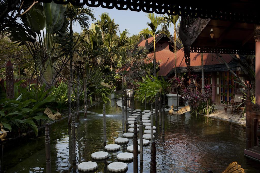 Mercure Mandalay Hill Resort Exterior foto