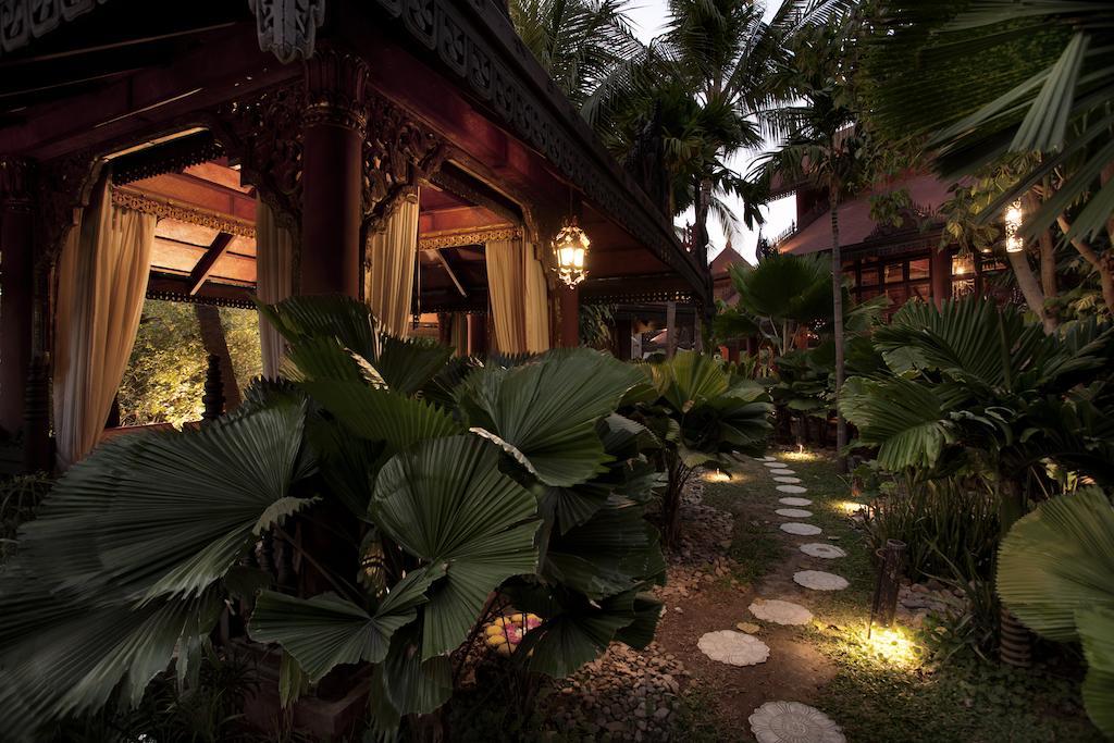 Mercure Mandalay Hill Resort Exterior foto