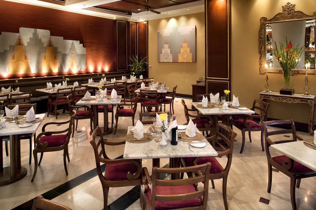 Mercure Mandalay Hill Resort Exterior foto