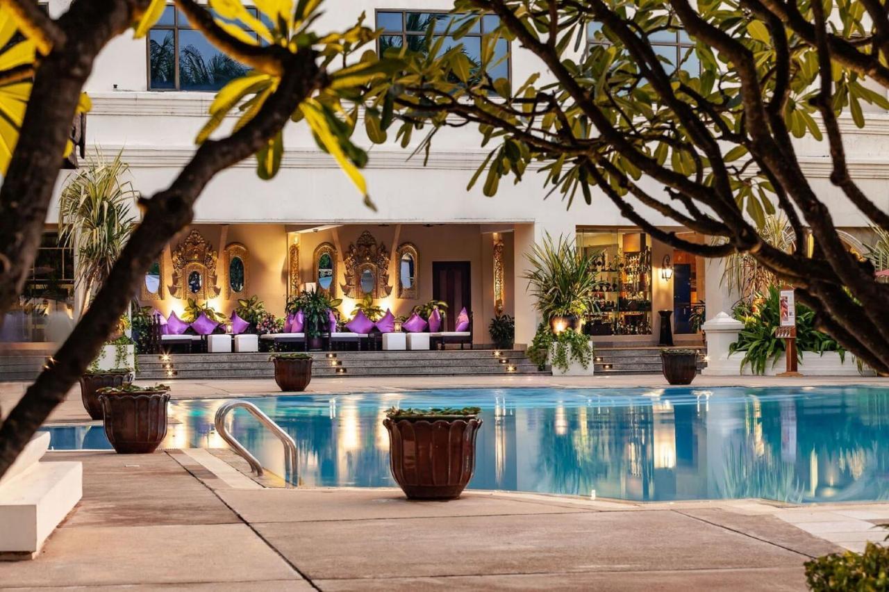 Mercure Mandalay Hill Resort Exterior foto
